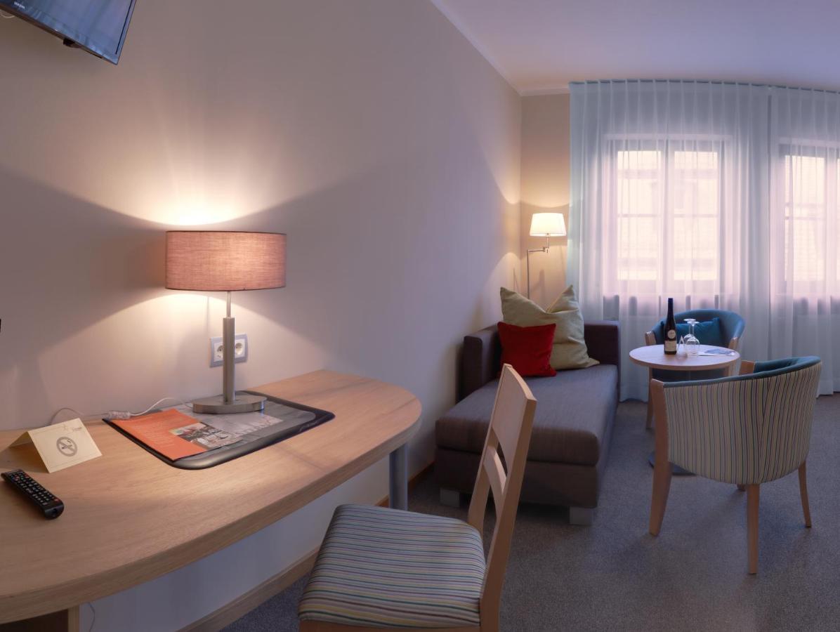 Michels Stern Hotel Marktbreit Eksteriør billede